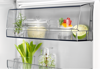AEG SKB582F1AF 5000 Series 81.9cm 133-Litre Integrated Fridge White