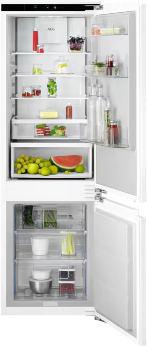 AEG OSC7C181DF 7000 GreenZone 176.9cm No Frost Integrated Fridge Freezer White